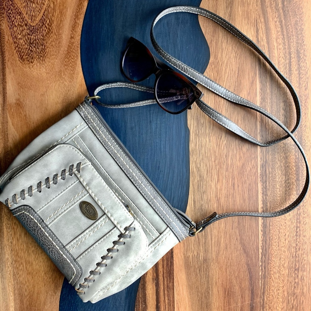 NWT B.O.C. Grey Crossbody Purse (Boho/Rustic)